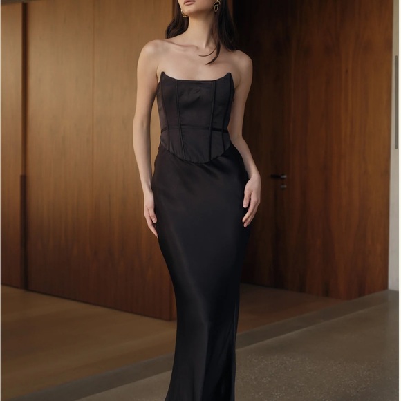 (NWT) Meshki Harlow Satin Strapless Maxi Dress | Evening Gown | Black | Small - Picture 6 of 12